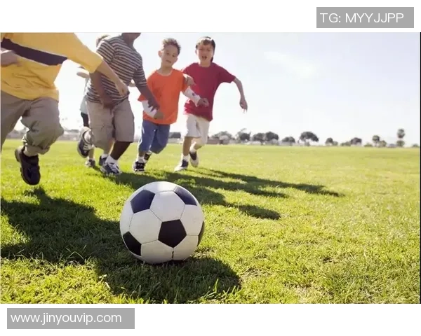 华斯高与巴拉纳体育会的精彩对决揭示足球战术与团队协作的魅力